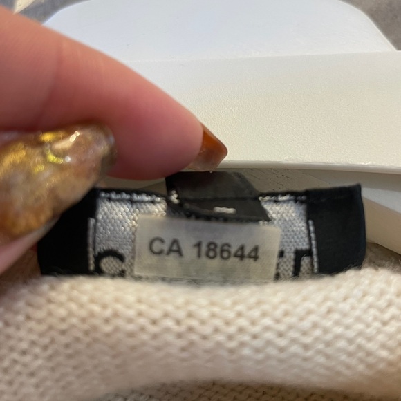 CHANEL like new Métiers d’Art Cashmere Sweater 34 - Picture 14 of 15